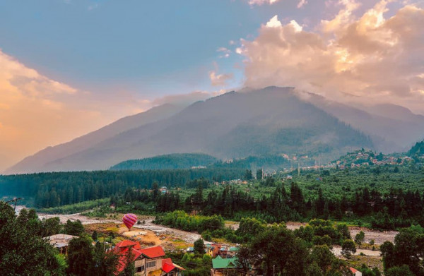 Explore Manali including Kullu / Ex. Chandigarh