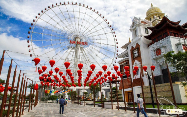 Da Nang - Hoi An - Bana Hill – Hue