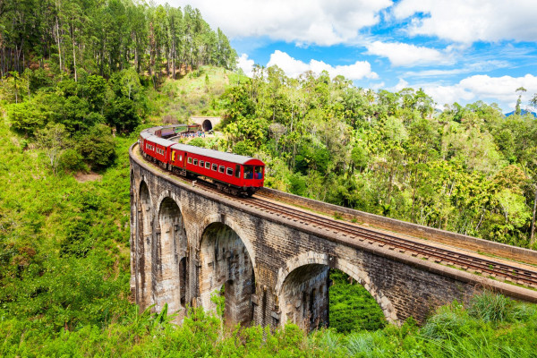 Panoramic Sri Lanka with FREE Ella Train Ride